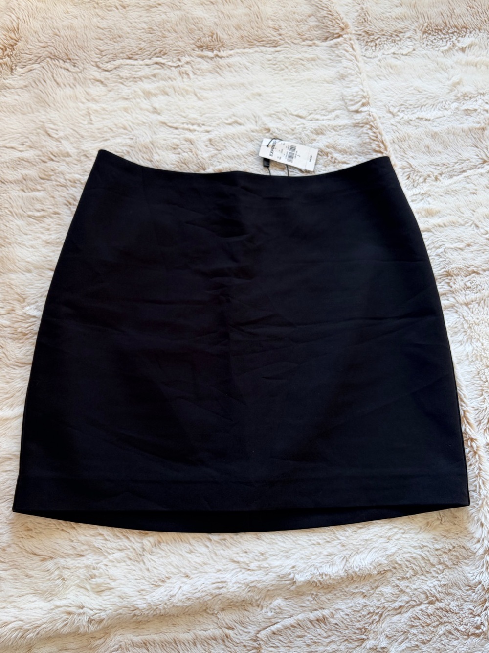 🆕 NWT Express Black Mini Skirt Size 2 Quiet Luxury Old Money Capsule Wardrobe